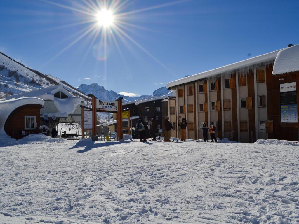Hotel Turan Les Deux Alpes Exterior photo