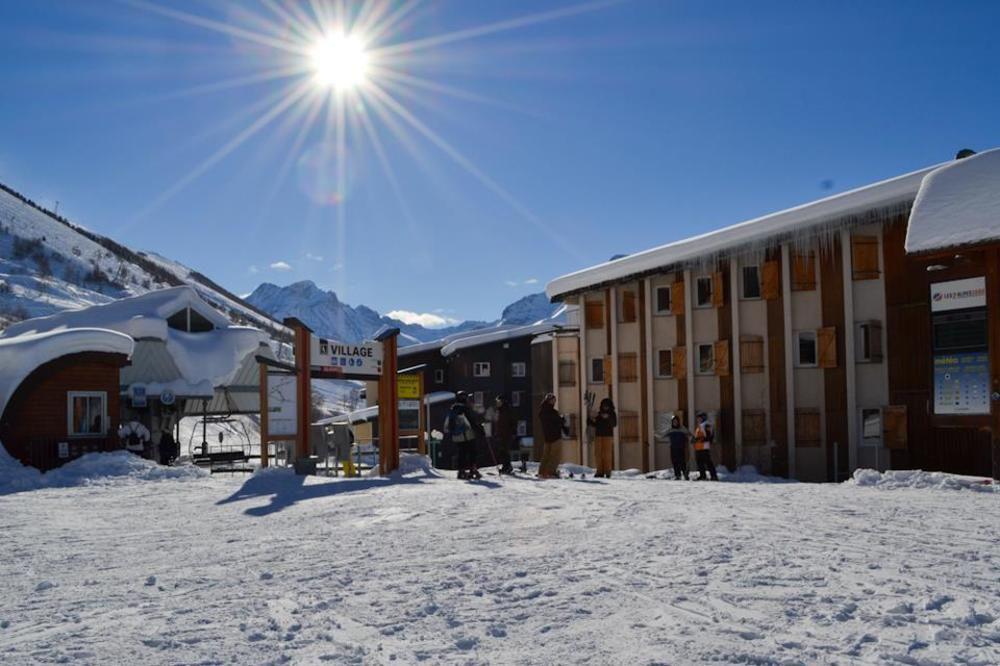 Hotel Turan Les Deux Alpes Exterior photo